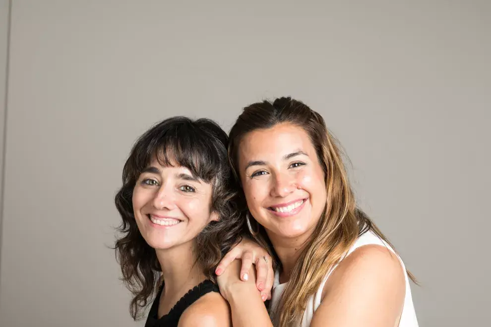 Laia Farré Boldú (42) y Lucrecia Viano (39) crearon SUR Comunicación: trabajan a nivel internacional.