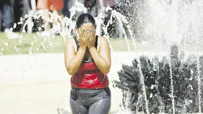 Récord de calor extremo en Irán: 66,7 grados de sensación térmica.