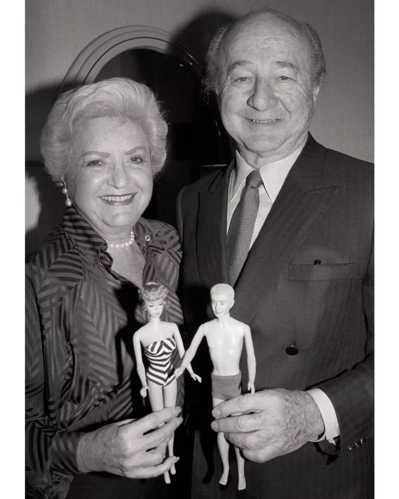 Ruth Handler, junto a su esposo Elliot Handler crearon Barbie y Ken.
