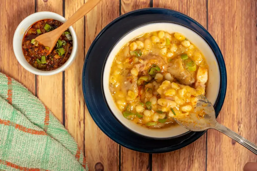 Locro y empanadas en Vina