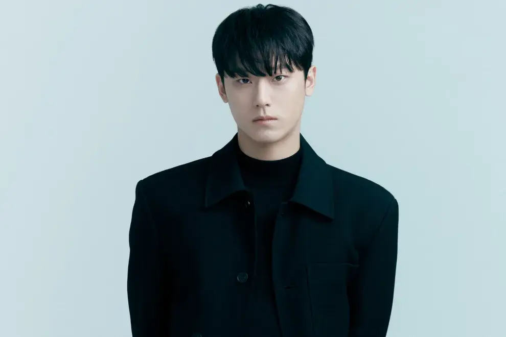 Lee Do Hyun, protagonista de “La Gloria”, se prepara para el servicio militar