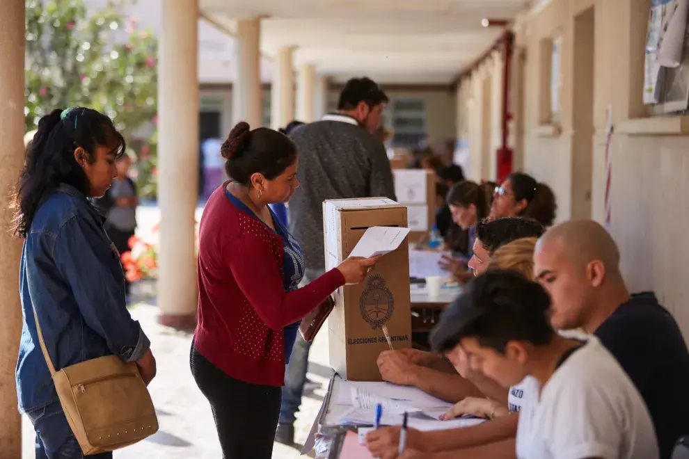 Votar es un derecho y debe ser garantizado par todas las personas.