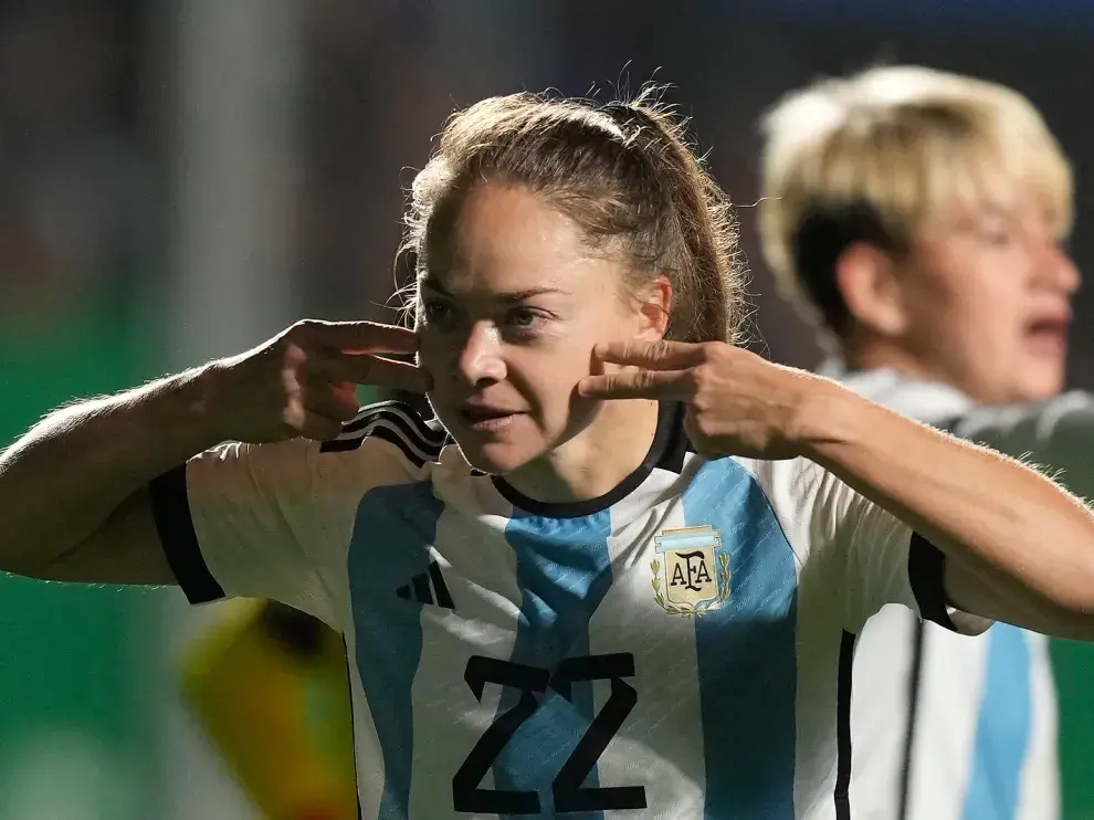 El adiós de Estefanía Banini: se retiró de la Selección argentina de fútbol.