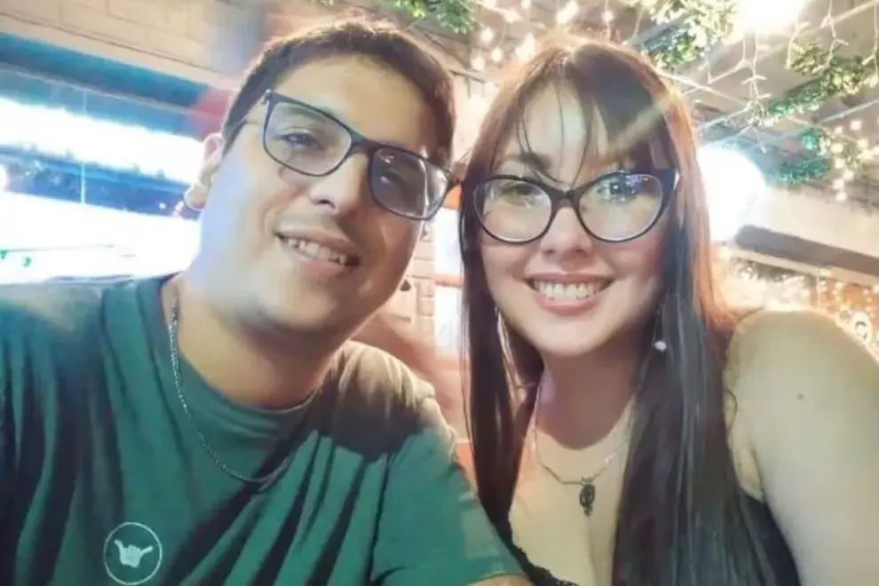 Femicidio en Moreno: el hijo de un diputado dijo que su novia se descompensó porque le faltaba el aire, pero había sido estrangulada.