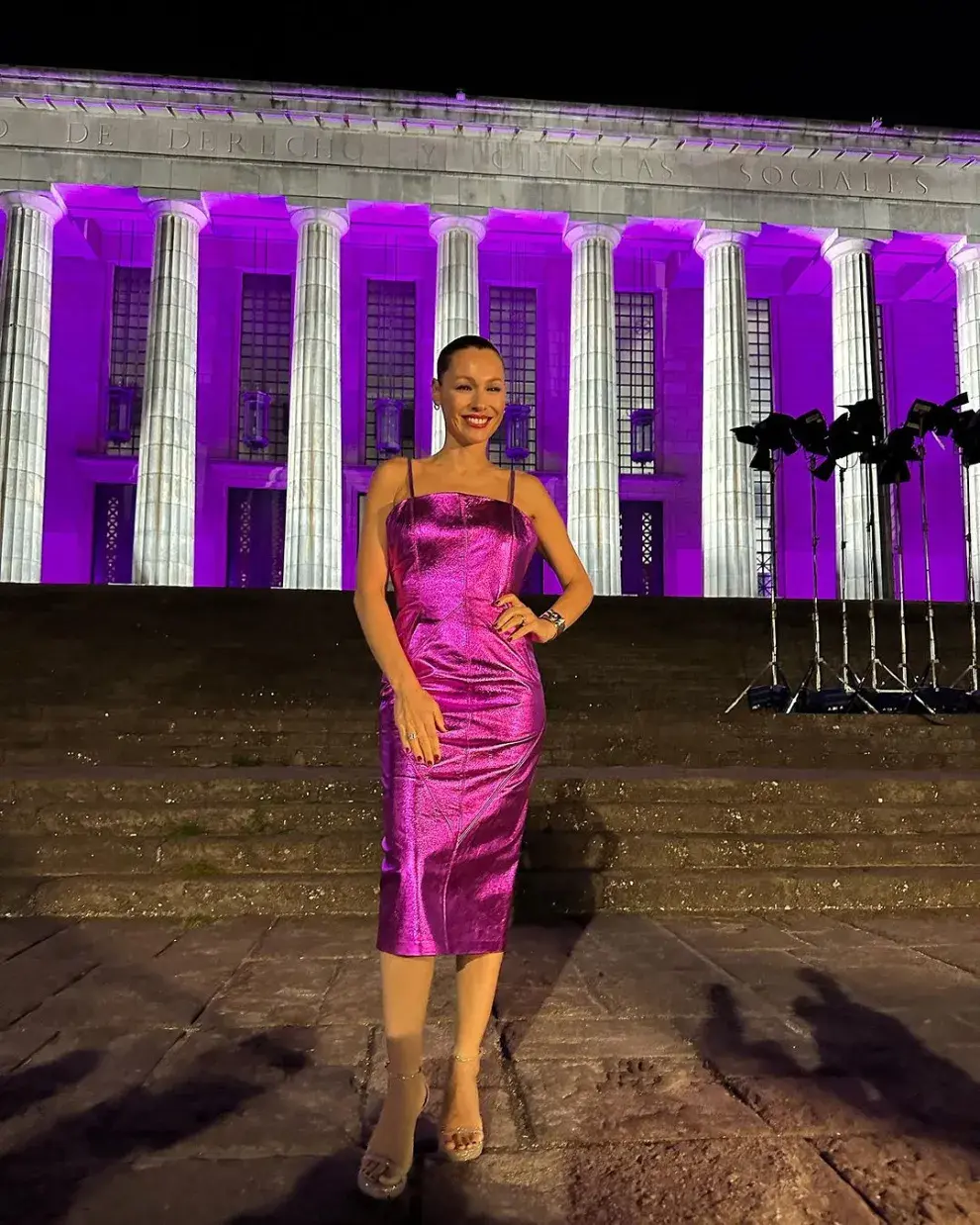 Semana de la Alta Costura: el increíble vestido fucsia que usó para el desfile de Fabián Zitta.