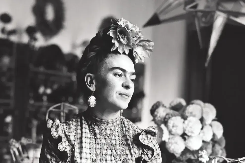 Así como sus cuadros hablan por ella, también lo hacen las frases que Frida Kahlo dejó en sus diarios.