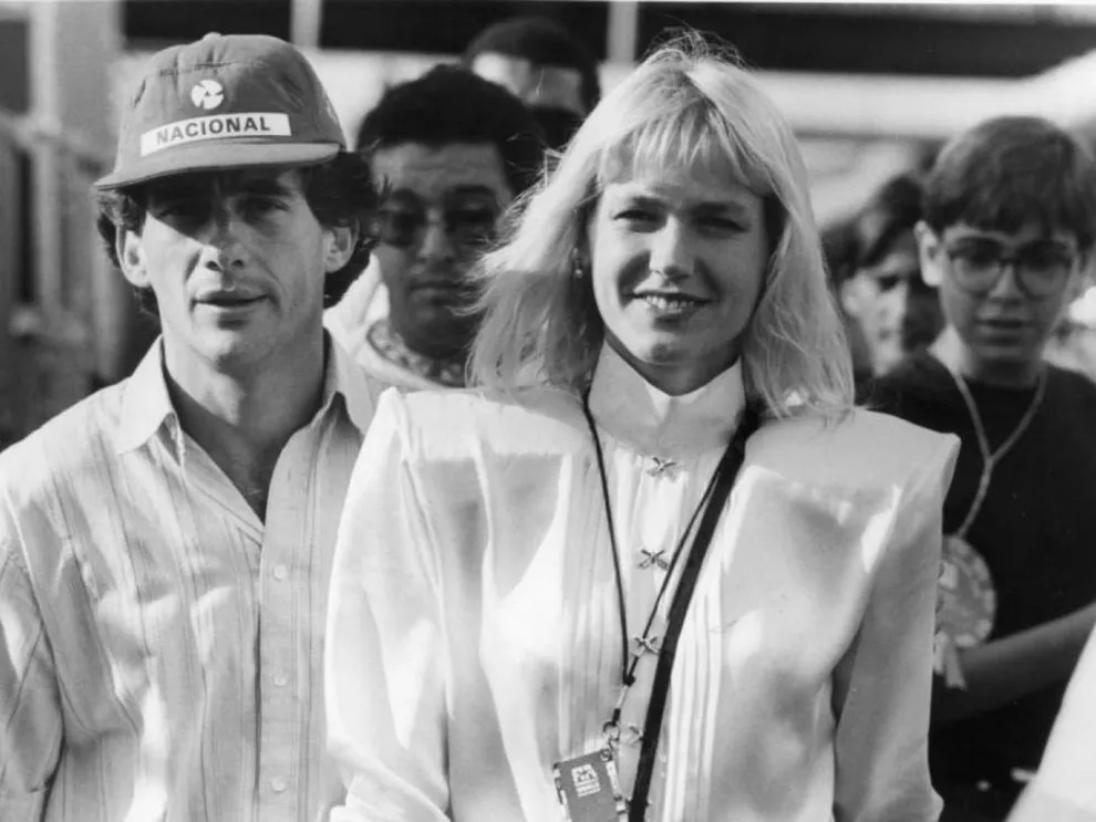 A fines de los 80, la conductora infantil Xuxa y el piloto automovilístico Ayrton Senna vivieron un apasionado romance. 