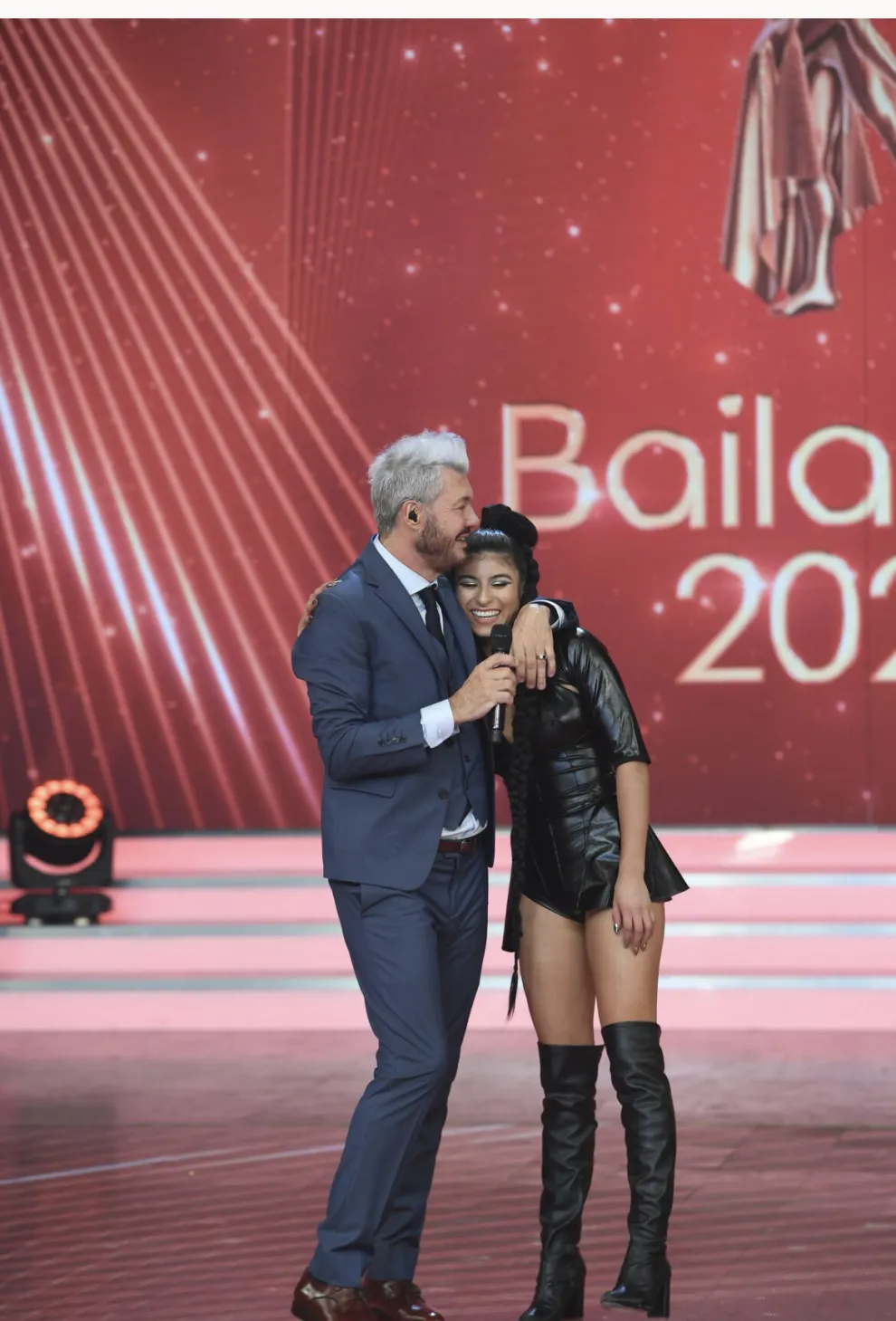 Anable Sánchez junto a Marcelo Tinelli en Bailando 2023.