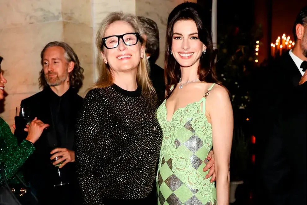 Meryl Streep y Anne Hathaway tuvieron una reunión de El diablo viste a la moda en los Albie Awards.