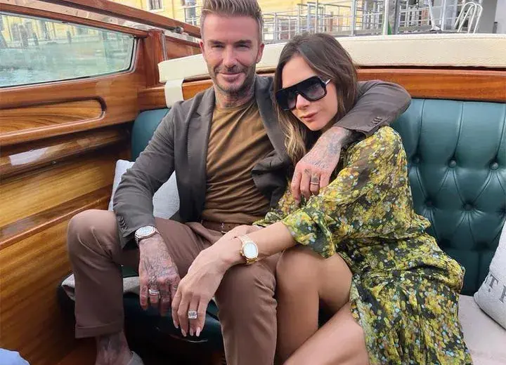 Victoria Adams y David Beckham se conocieron hace 26 años atrás cuando ella era integrante de las Spice Girl y él jugaba para el Manchester United.