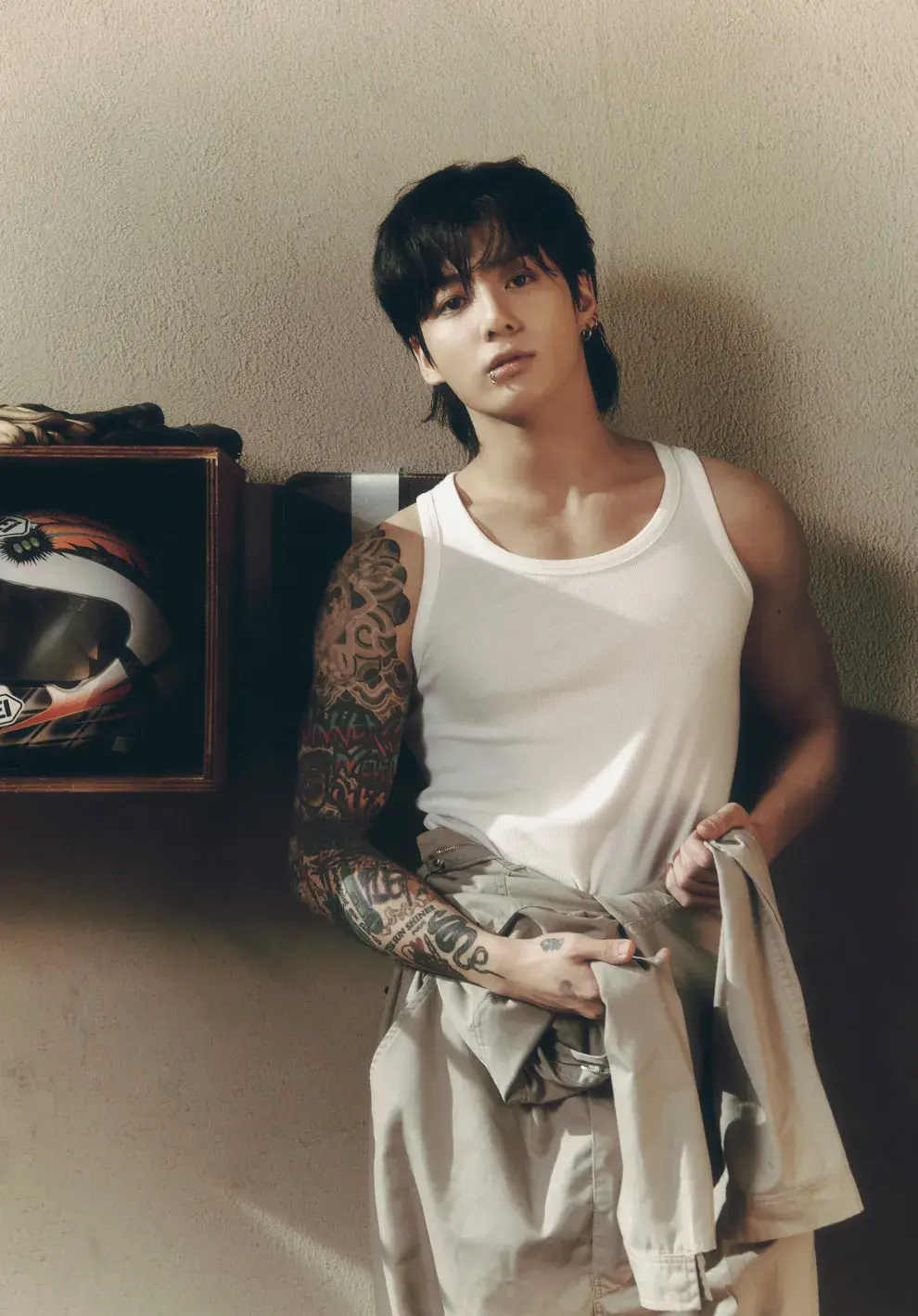 Fotos conceptuales de Golden, el disco solista de Jungkook.