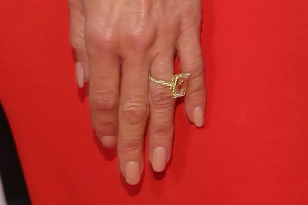 Uno de los anillos obsequiados por el ex jugador de fútbol. ¿Su valor? En aquel entonces, 85,000 dólares.