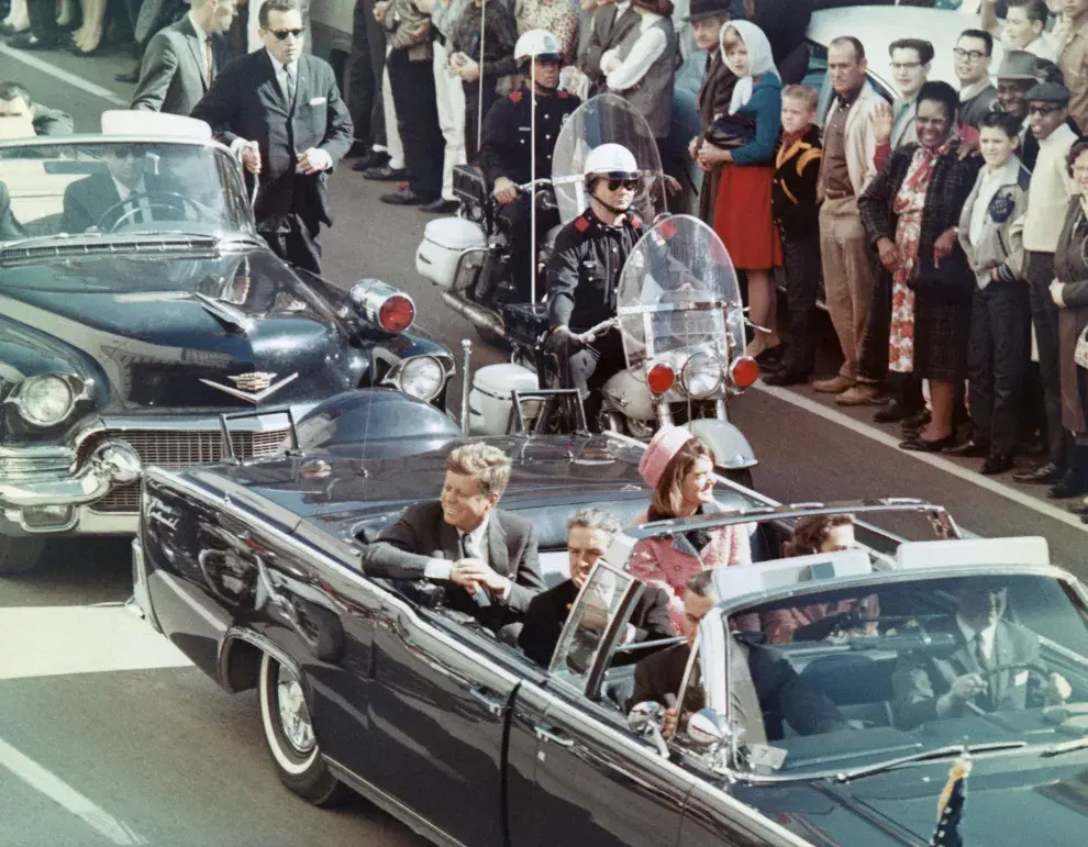 Foto tomada poco antes del asesinato de John F. Kennedy. 