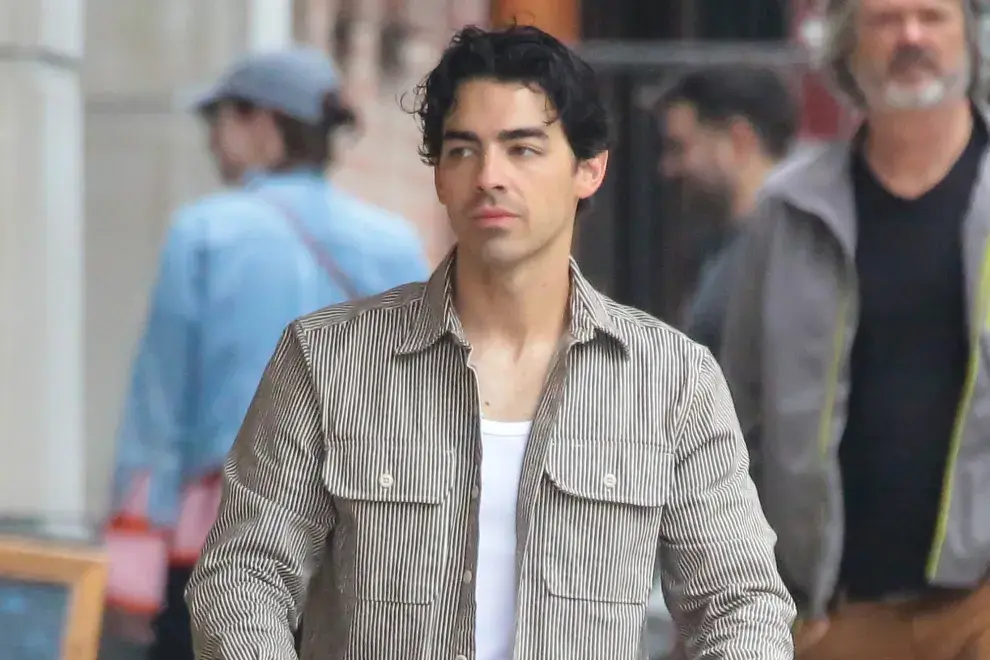 Joe Jonas 