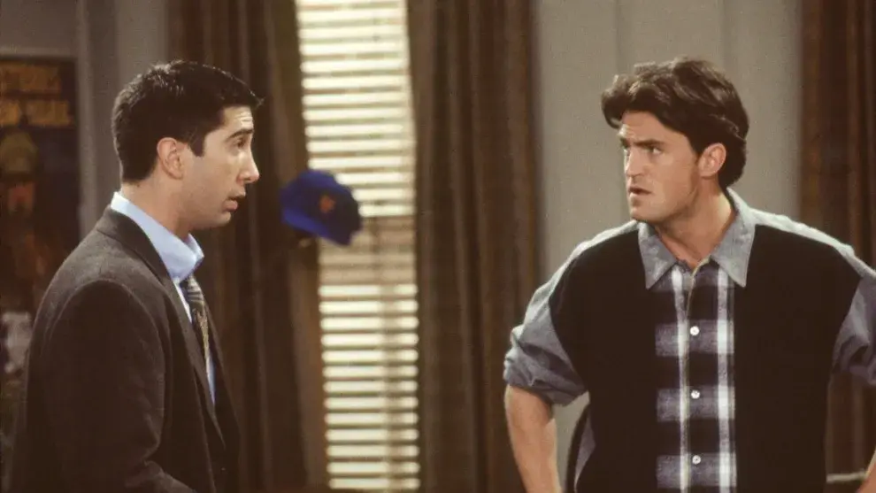 David Schwimmer, Ross en Friends, le dedicó un emotivo homenaje a Matthew Perry: "Ahora me hace sonreír y llorar al mismo tiempo".