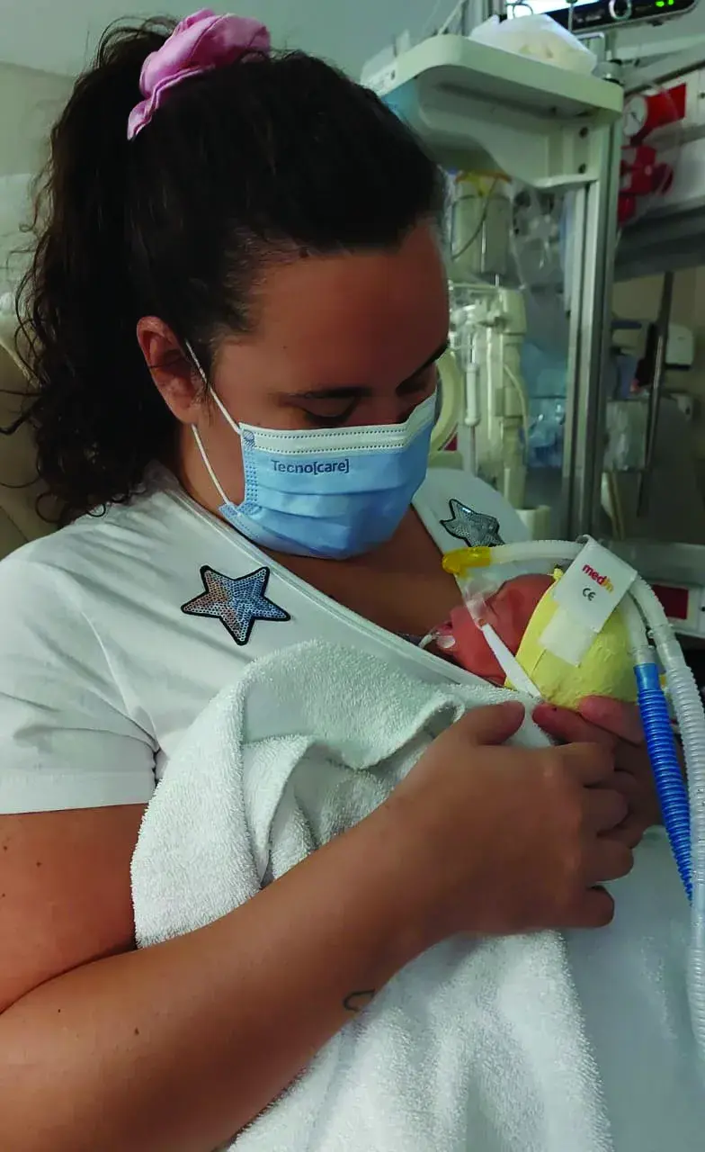 Hoy, Antonella creó una comunidad de mamás de neo para acompañar a otras mamás que están pasando por lo mismo, que se llama @navegandoporelespacio.