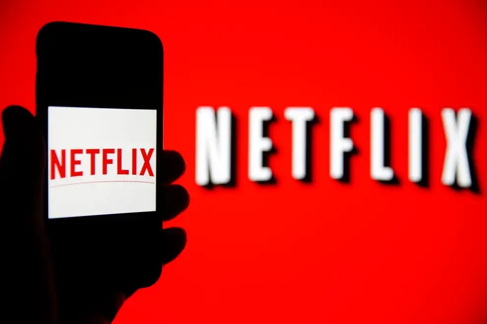 Usuarios en redes sociales reportan la caída mundial de Netflix.