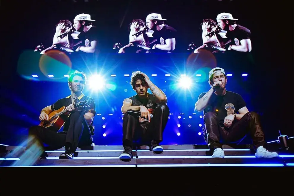 10 años pasaron desde la última vez que los Jonas Brothers vinieron a Argentina.