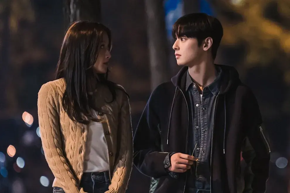 Moon Ga-young y Cha Eun-woo son dos de los protagonistas de True Beauty.