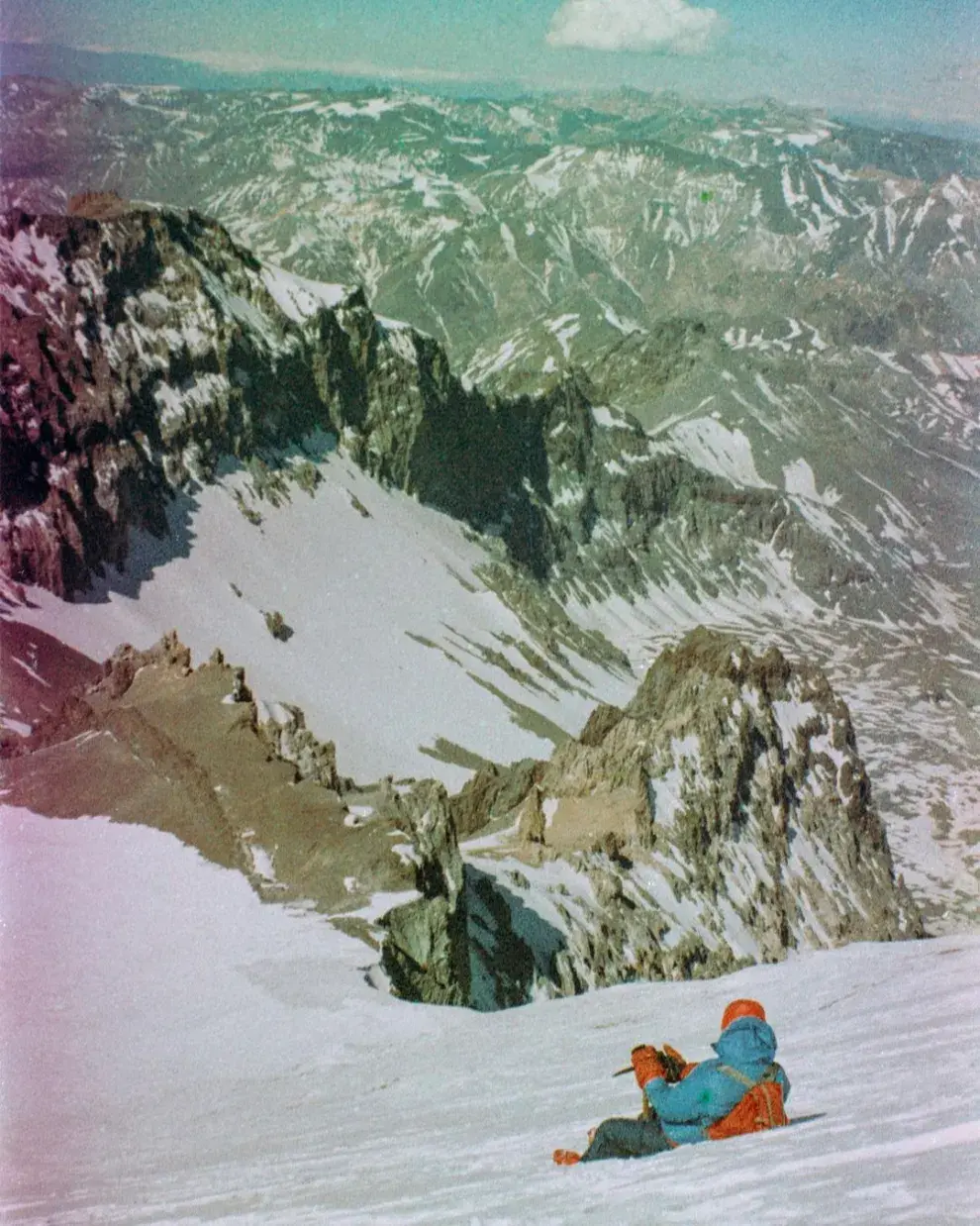 Pese al nuevo material fotográfico, no hay certezas sobre las muertes en la expedición al Aconcagua hace 50 años.