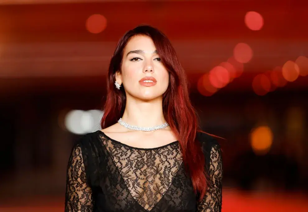 Dua Lipa compró los derechos de su música.