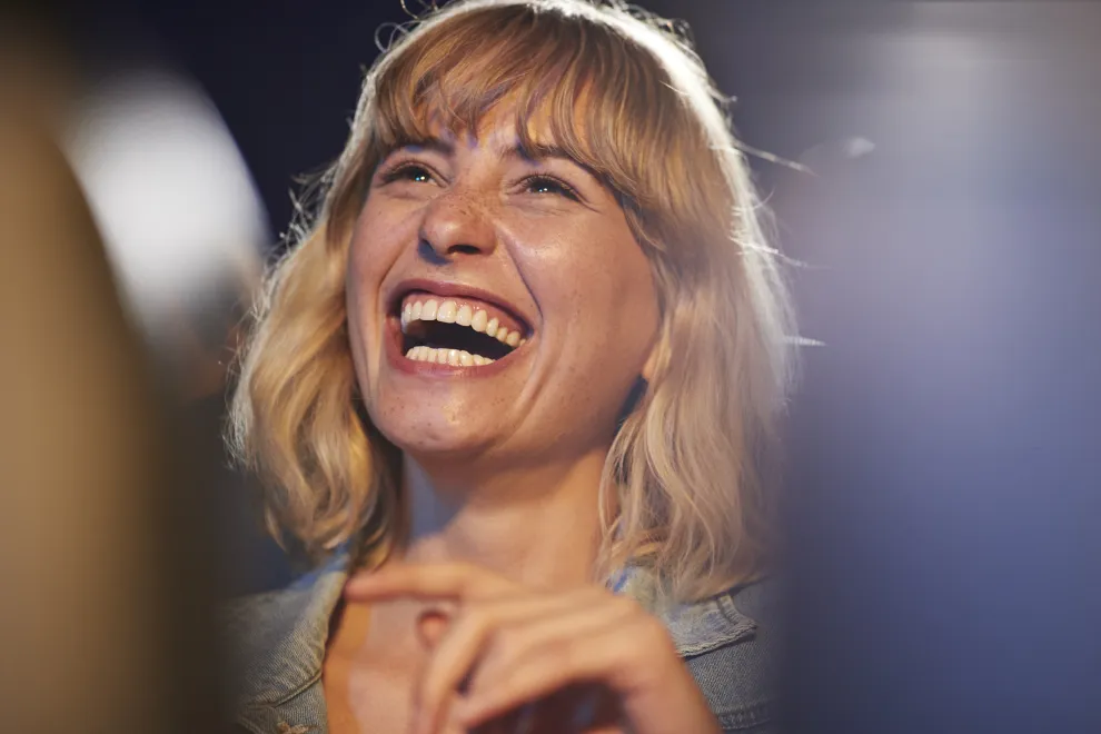 Reír es una gran medicina: la risoterapia se usa como técnica para generar beneficios emocionales.