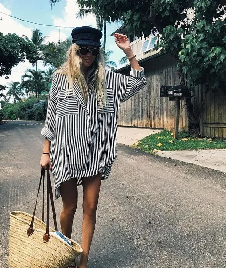 Camisa rayada XXL y maxi canasta. Divino!