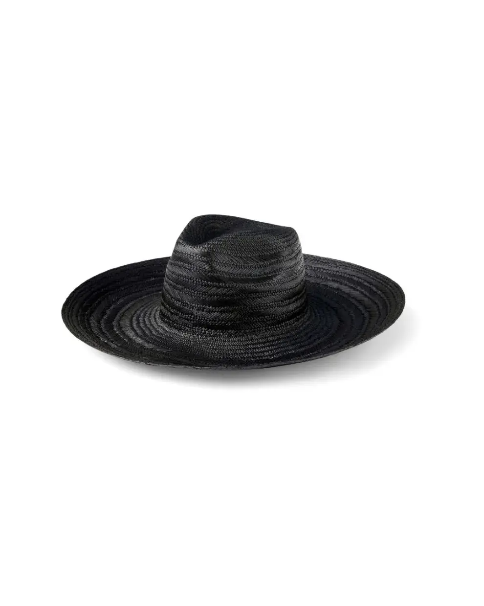 Sombrero tejido a mano en paja (Greenpacha, $145.000)