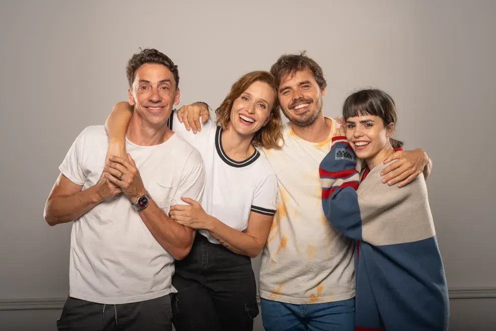 "Escape Room", una comedia protagonizada por Benjamín Rojas, Brenda Gandini, Sofi Morandi y Gonzalo Suarez, con dirección de Nelson Valente.