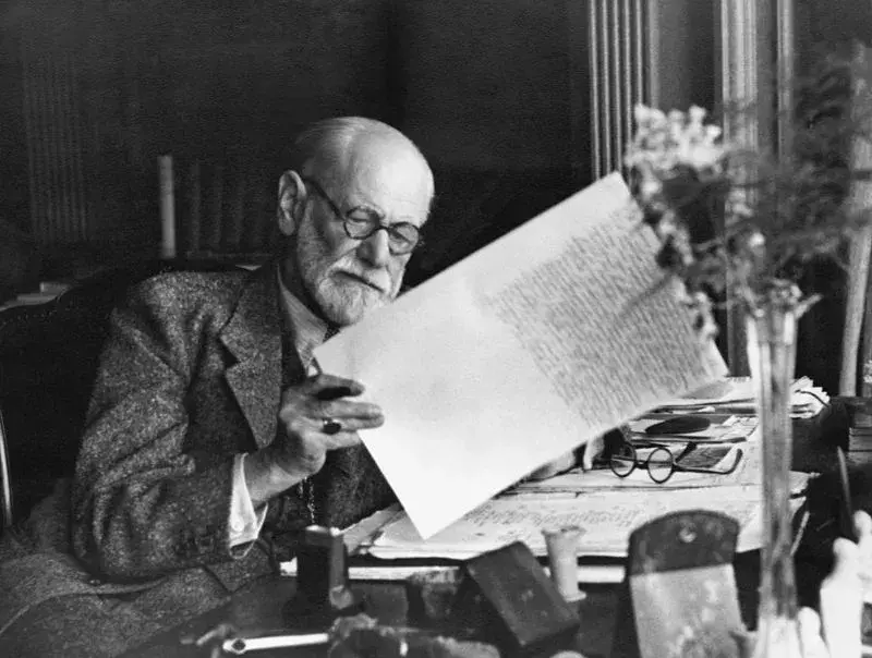 Las imperdibles frases de Freud sobre el amor, la sexualidad y la salud.