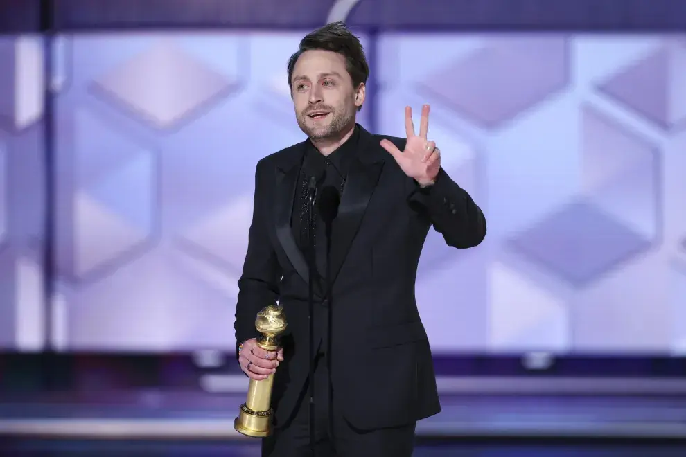 Kieran Culkin, de Succession, y su chicaneo a Pedro Pascal en los Golden Globes 2024.