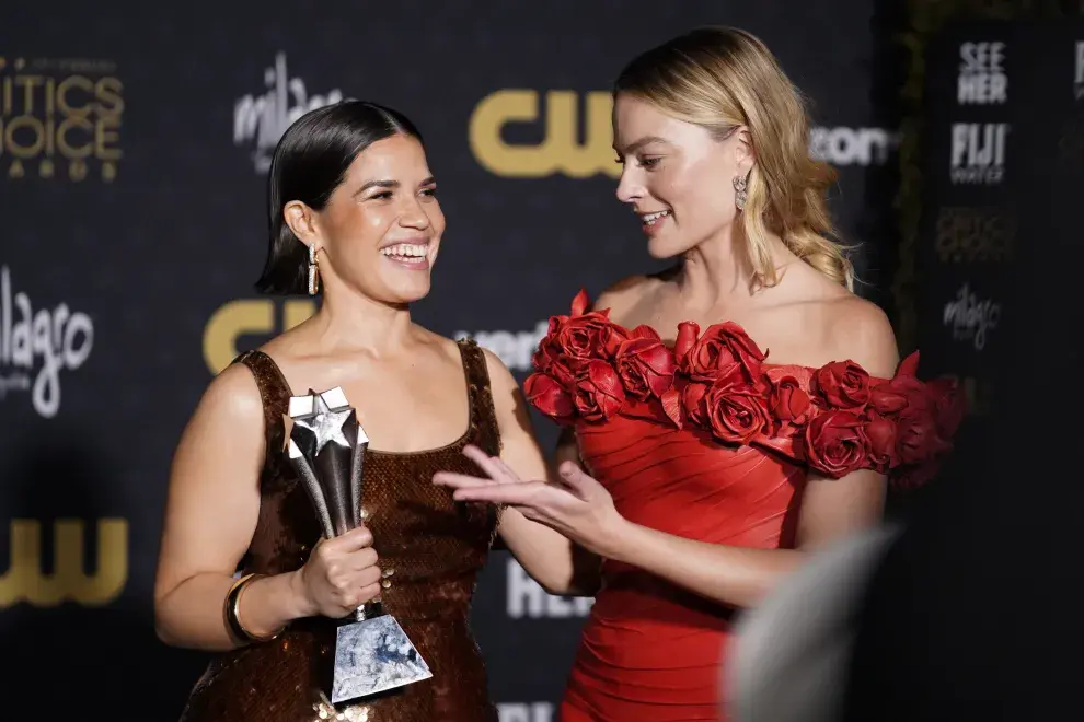 El conmovedor y poderoso discurso de America Ferrera al recibir su premio en los Critics Choice Awards.