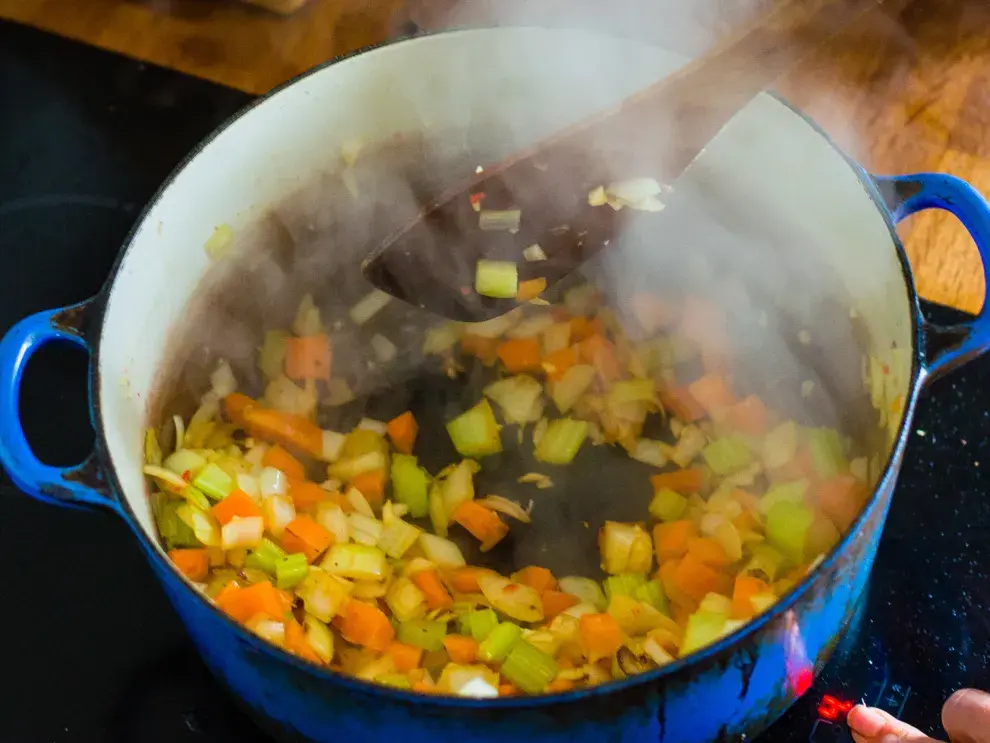 Los calditos se hacen con una variedad de verduras.