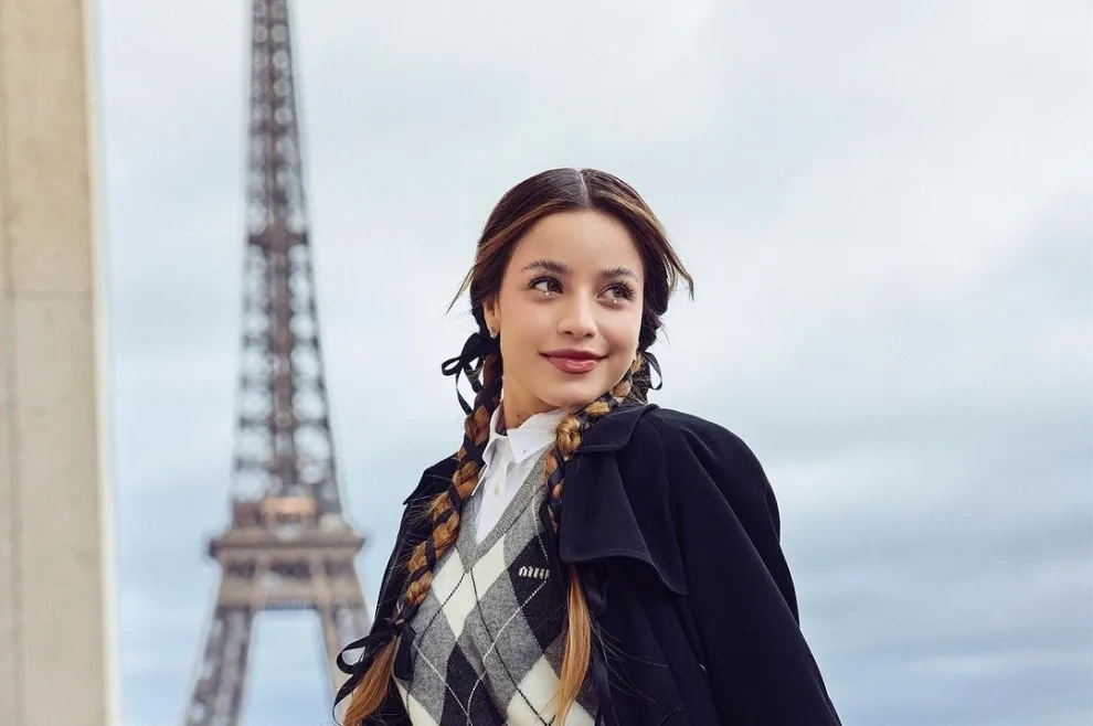 Las espectaculares fotos de Emilia Mernes en París.