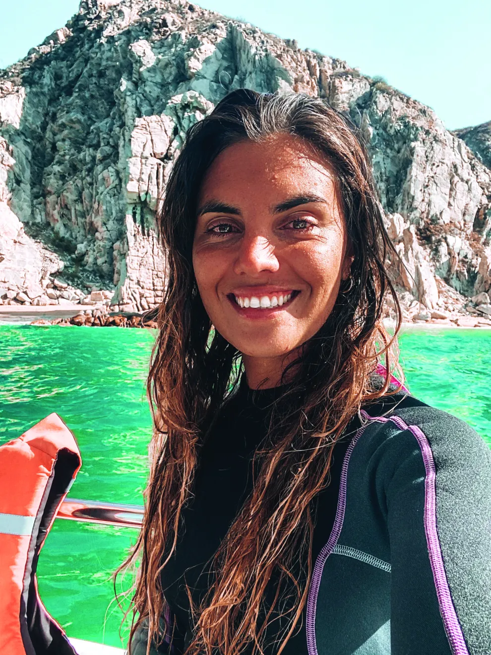 Martina Álvarez, ocean storyteller, documentalista e instructora de buceo.