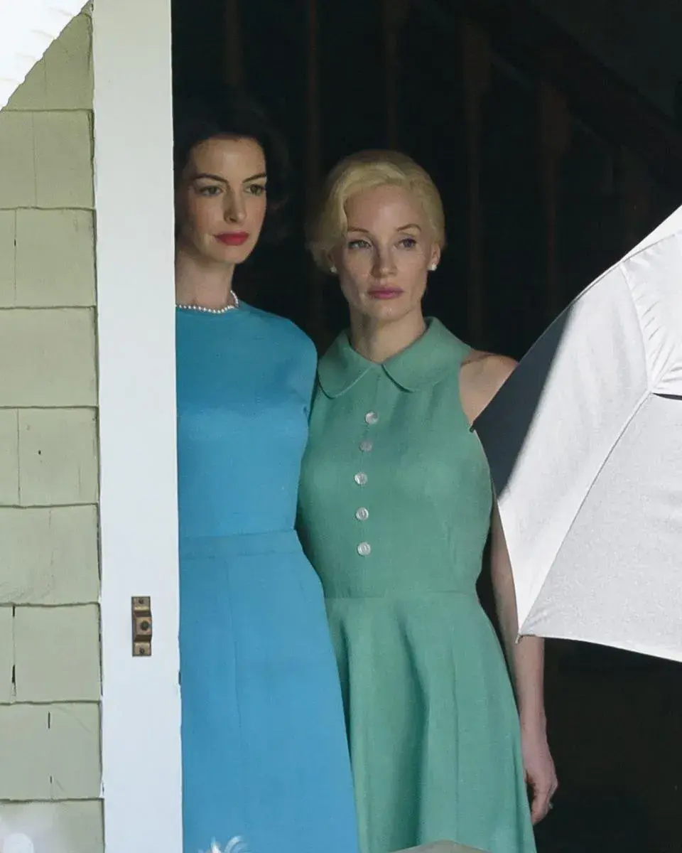 De qué se trata la nueva película de Jessica Chastain y Anne Hathaway