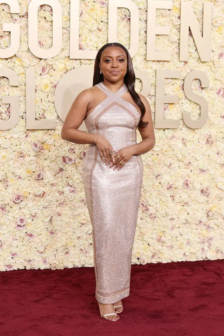 Quinta Brunson luciendo un Balmain en la alfombra roja de los Golden Globes.