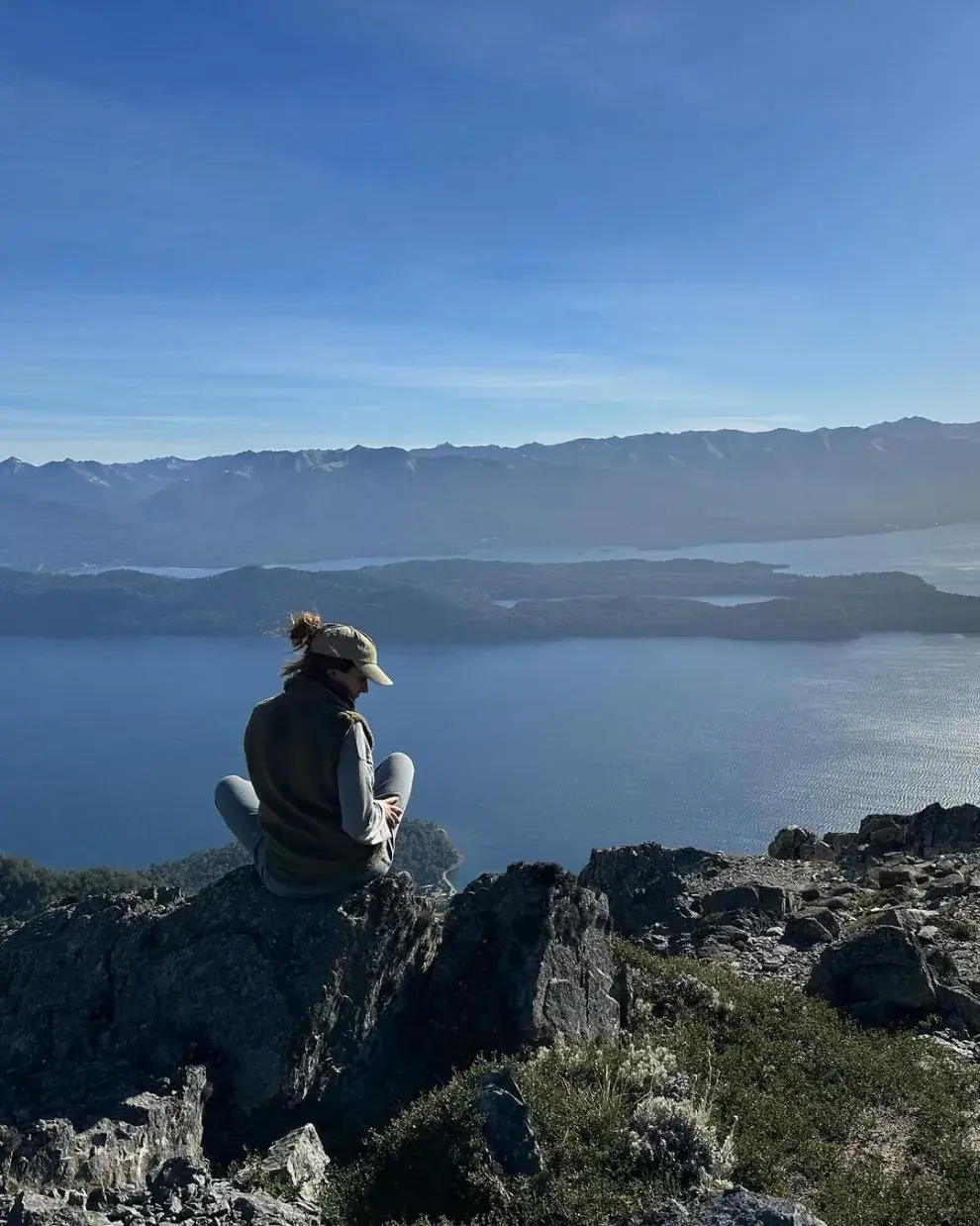 Las imágenes de Juliana Awada de descanso en la Patagonia.