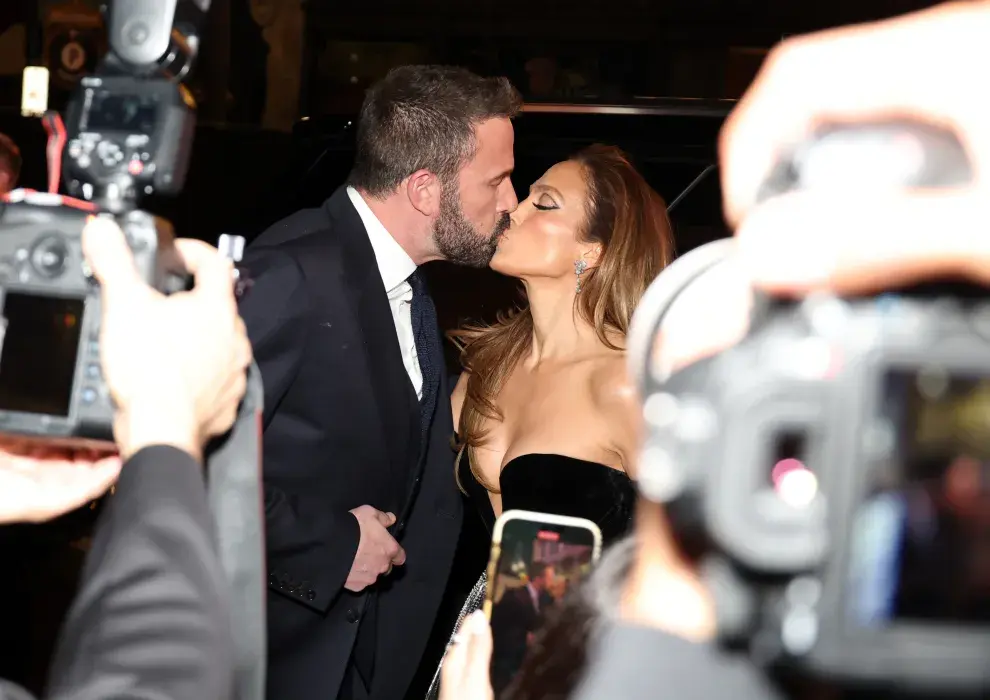 Jennifer Lopez y Ben Affleck en la premiere de This Is Me… Now: A Love Story, en Los Ángeles.