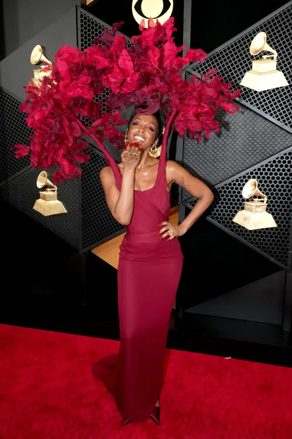 Dawn Richard en la alfombra roja de los Grammy 2024.