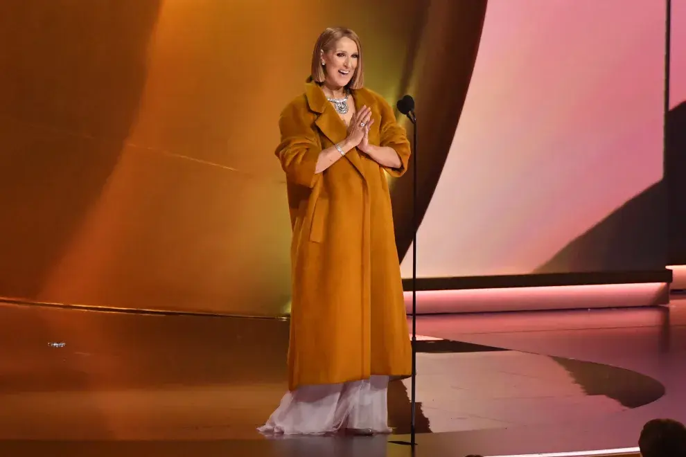 En los últimos Grammy, Céline Dion fue la encargada de entregar el premio al Mejor álbum del año.