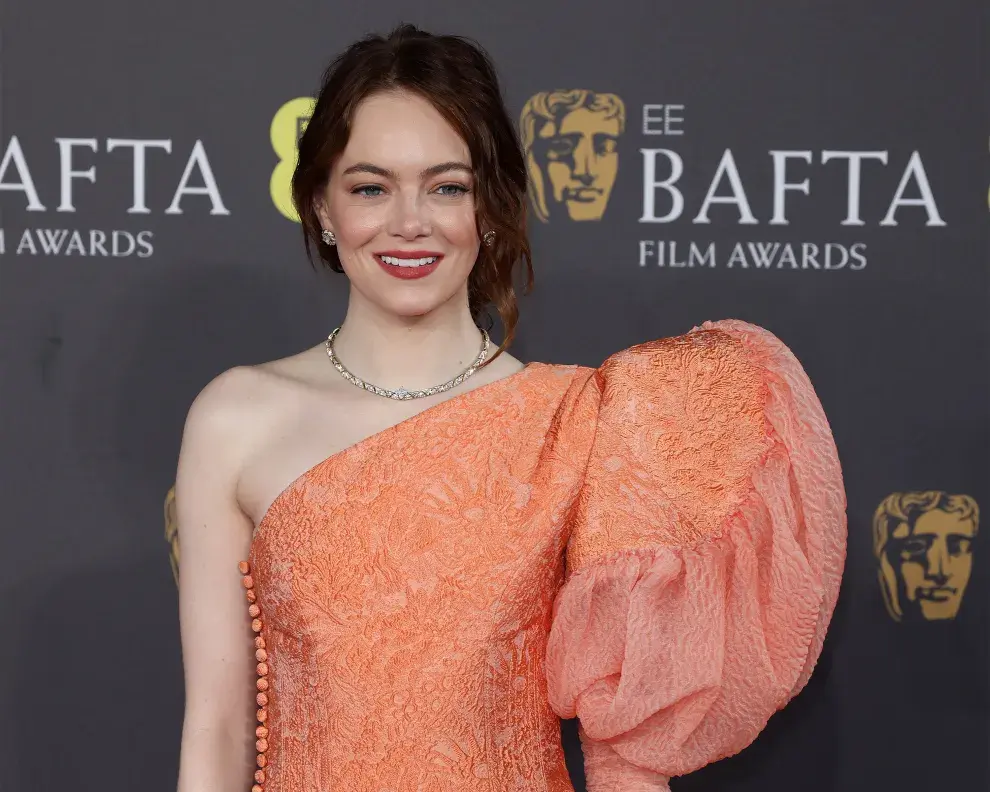 Emma Stone en la entrega de los Premios BAFTA 2024.