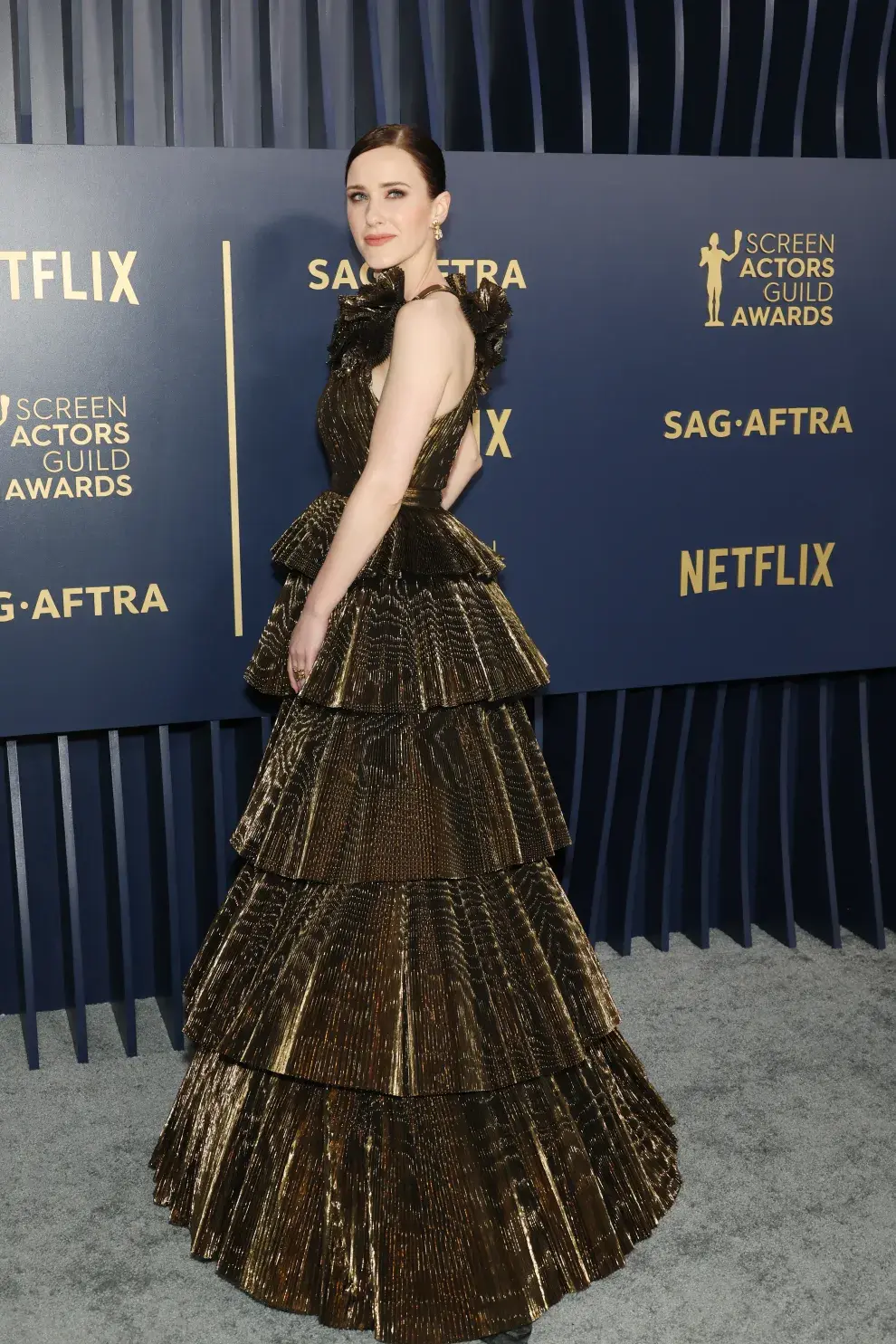 Rachel Brosnahan en la red carpet de los SAG Awards 2024.