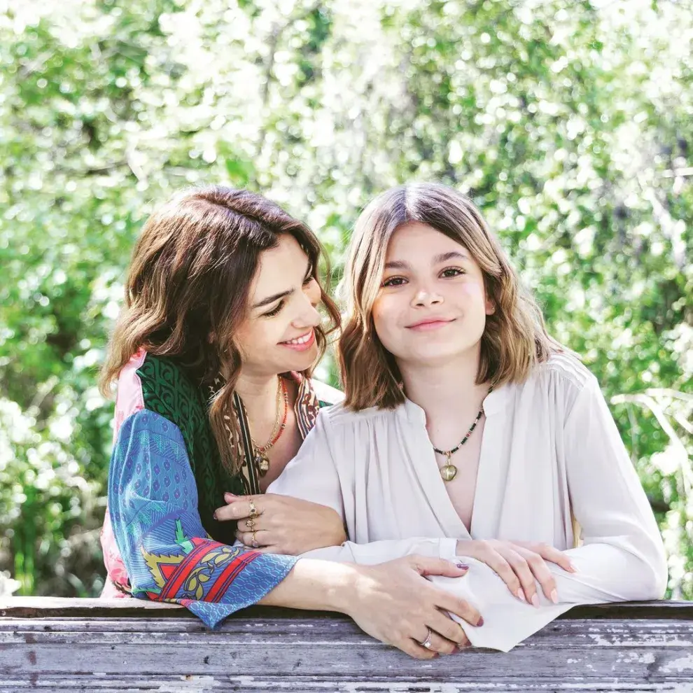 Agustina Cherri feliz junto a su hija, Muna Pauls.