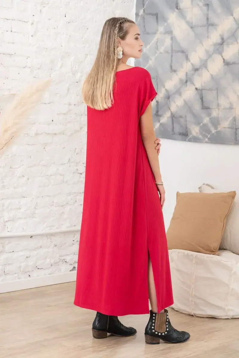 Este diseño tiene un poco de lycra, que le da más elasticidad y caída. @santabohemia