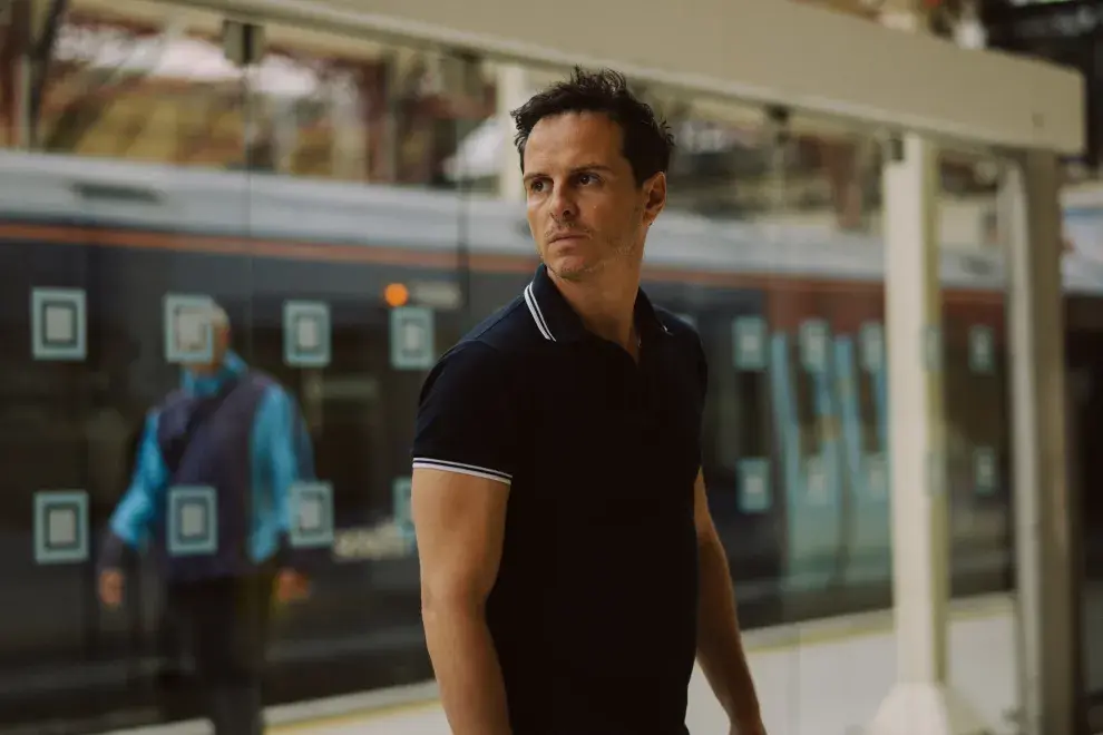 Andrew Scott protagoniza Todos somos extraños.