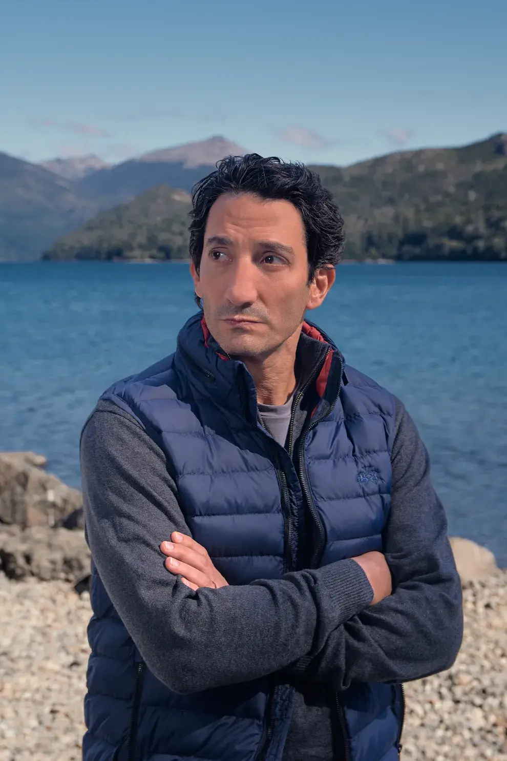 Juan Minujín en la serie argentina de Harlan Coben en Netflix, Atrapados.