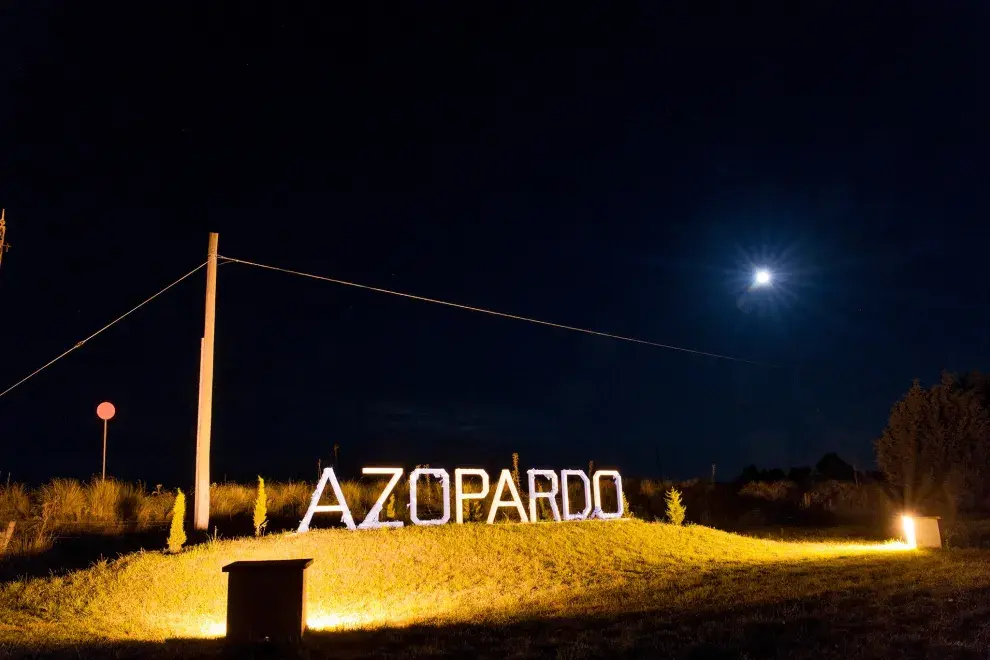 Entrada a la localidad bonaerense de Azopardo.