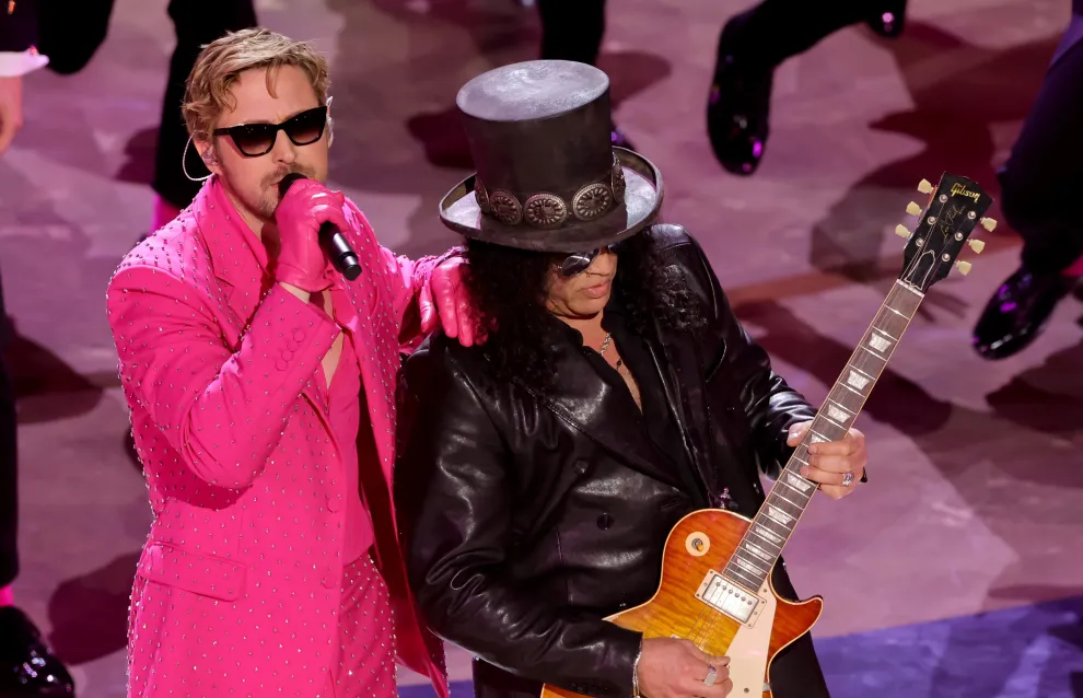 Ryan Gosling junto a Slash en la entrega de los Premios Oscar 2024.