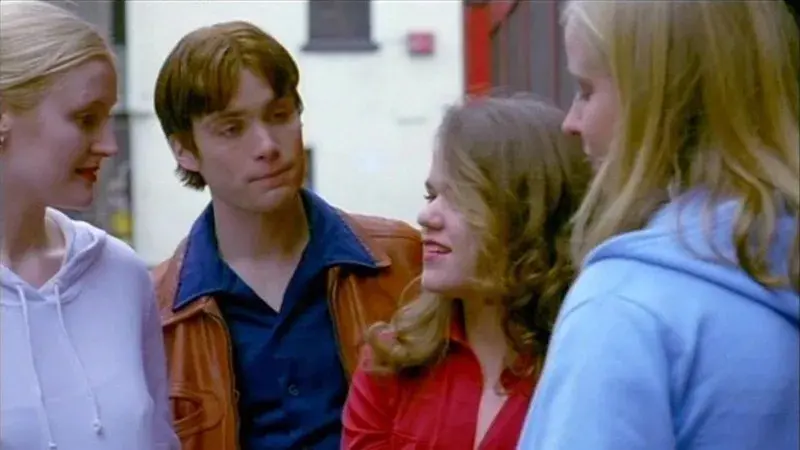 Un jovencísimo Cillian Murphy en Sunburn.